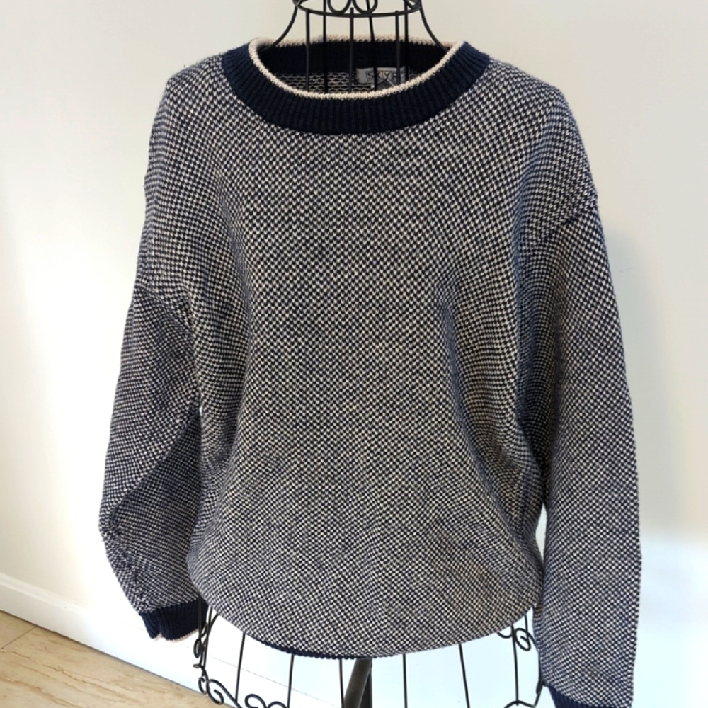 Skye Navy and White Knit Ski sweater